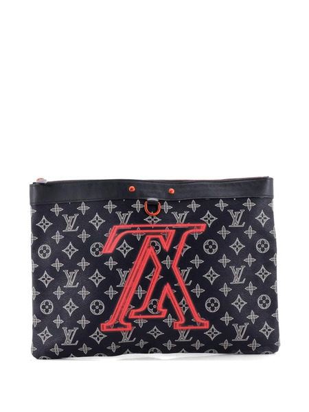  Louis Vuitton Pre-owned Pochette Apollo Limited Edition Upside Down Monogram Ink Gm Clutch Bag - Blue 