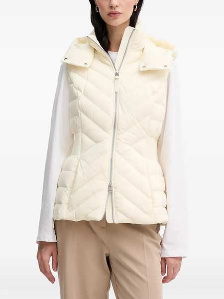  Mackage Hoshi Quilted Hooded Gilet - Neutrals 