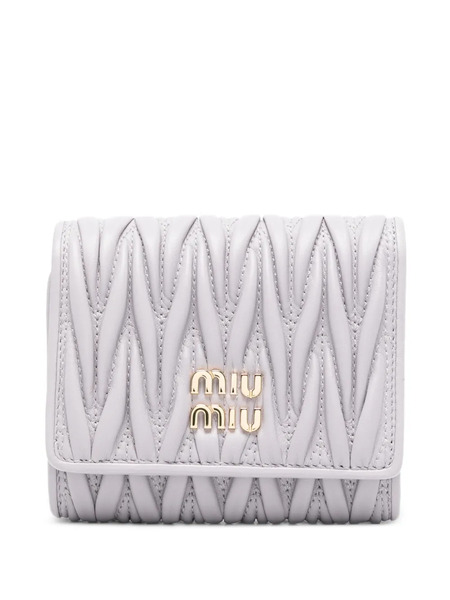  Miu Miu Small Quilted Logo Wallet - Purple 