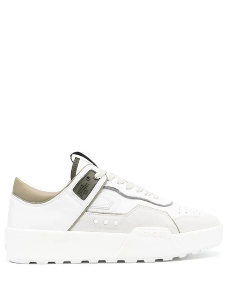  Moncler Logo-patch Chunky Sneakers - White 