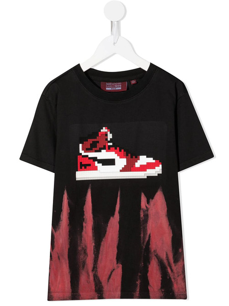 Mostly Heard Rarely Seen 8-bit Mini Trophy Reds T-shirt - Black 