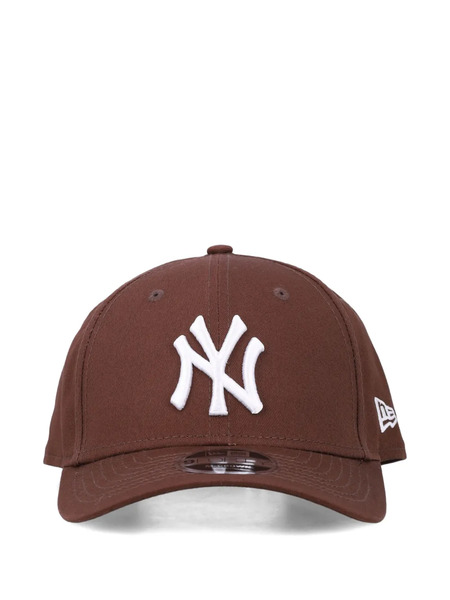  New Era Cap Embroidered Baseball Cap - Brown 