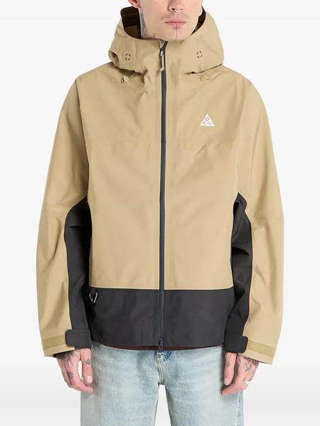  Nike Acg Misery Ridge Hooded Jacket - Neutrals 