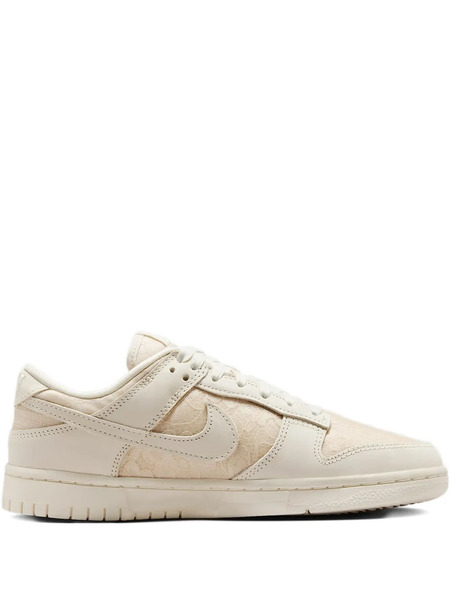  Nike Floral Lace Trainers - Neutrals 