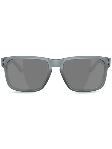  Oakley Holbrook™ Sunglasses - Grey 