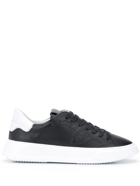  Philippe Model Paris Contrasting-trim Sneakers - Black 