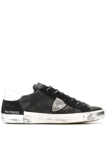  Philippe Model Paris Distressed Low-top Sneakers - Black 