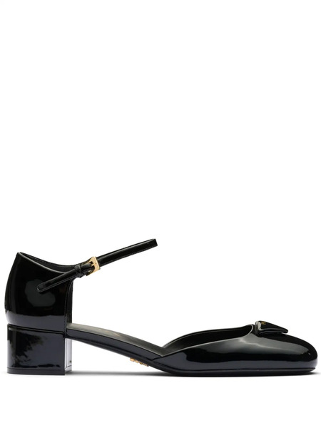  Prada Logo-plaque Pumps - Black 