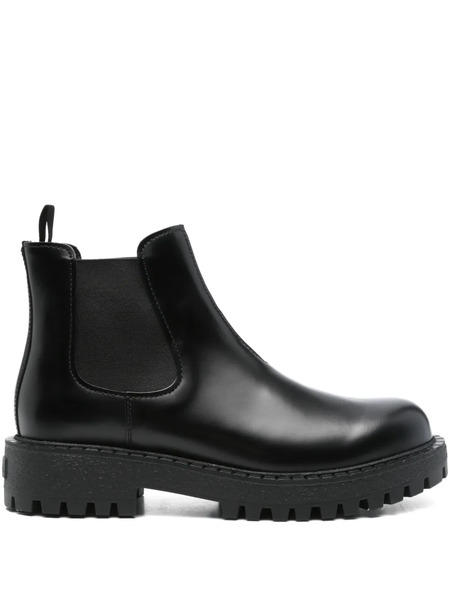  Prada 45mm Leather Chelsea Boots - Black 