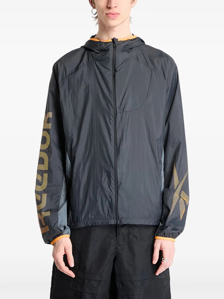  Reebok Wind Run Jacket - Black 