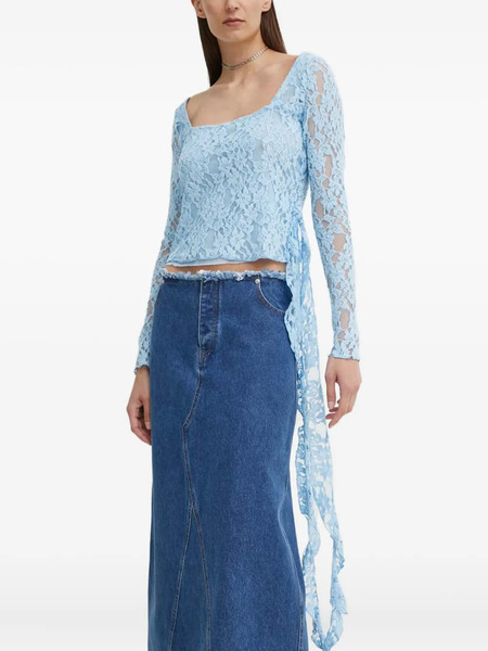  Résumé Lace Tie Top - Blue 