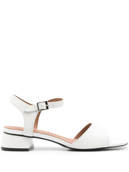  Studio Chofakian Studio 137 Leather Sandals - White 