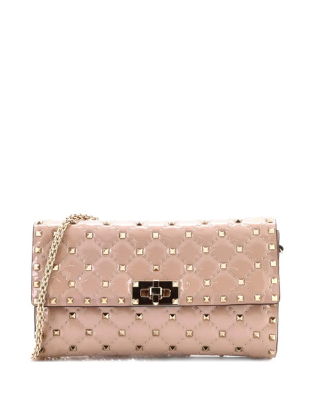  Valentino Garavani Pre-owned Rockstud Spike Wallet On Chain Quilted Patent Small Crossbody Bag - Neutrals 