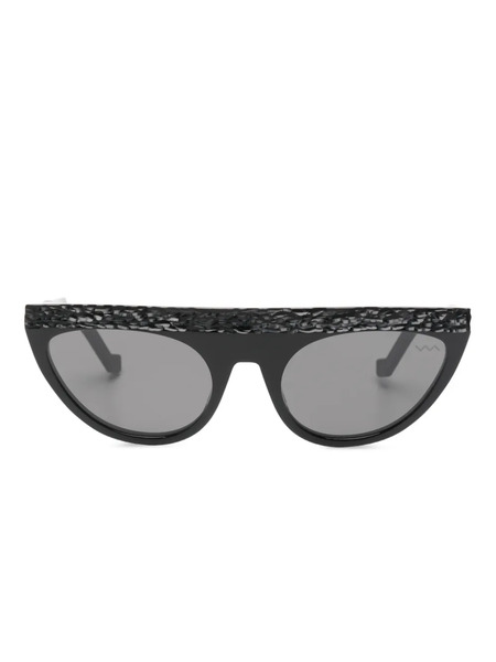  Vava Eyewear Textured Cat-eye-frame Sunglasses - Black 