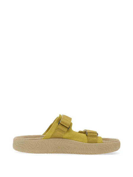  Veja Arpoador Strap Sandals - Yellow 