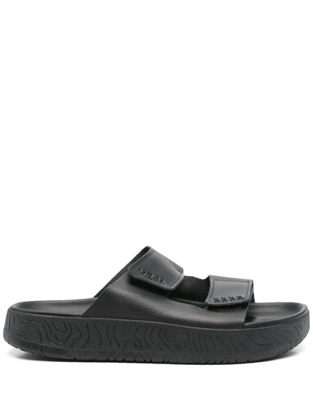  Veja Embossed-logo Slides - Black 