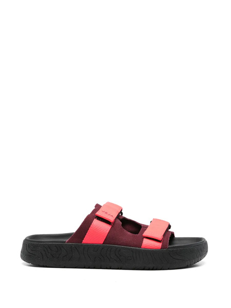  Veja Strap Sandals - Red 
