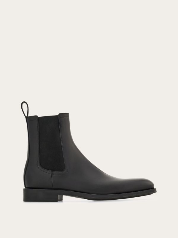  Ferragamo Men Chelsea Boot Black Size 6.5 