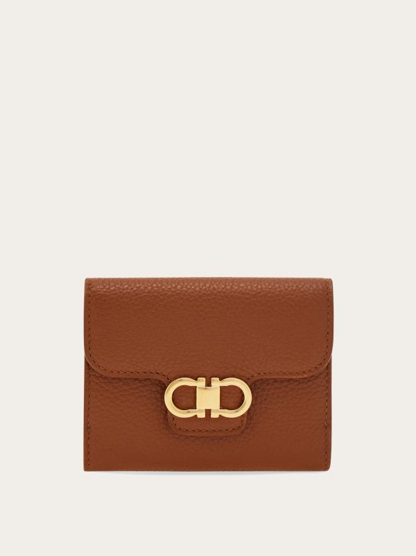  Ferragamo Women Gancini Compact Wallet Brown 