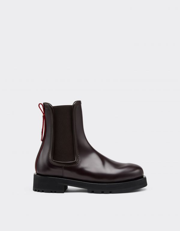  Ferrari Chelsea Boot In Matte Leather - Female Shoes & Boots Mahogany 39 