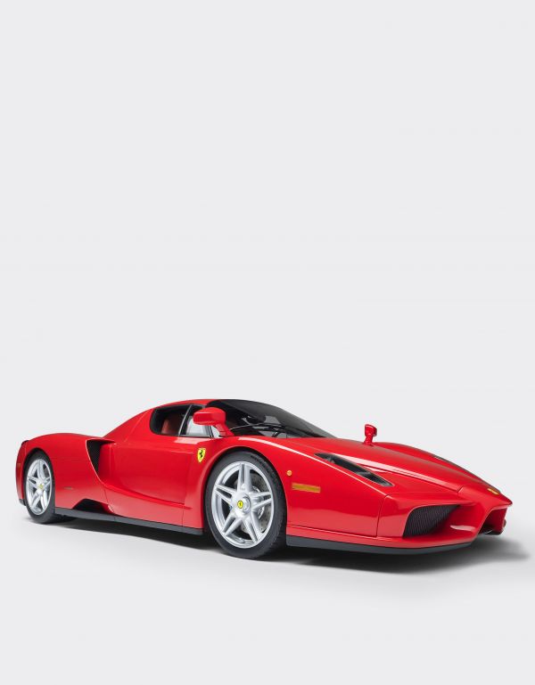  Ferrari Ferrari Enzo Model In 1:8 Scale -  Replica & Scale Models Multicolour Os 