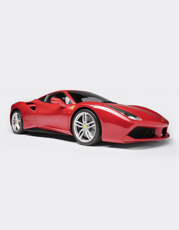  Ferrari Ferrari 488 Gtb Model In 1:18 Scale - Male Replica & Scale Models Red Os 