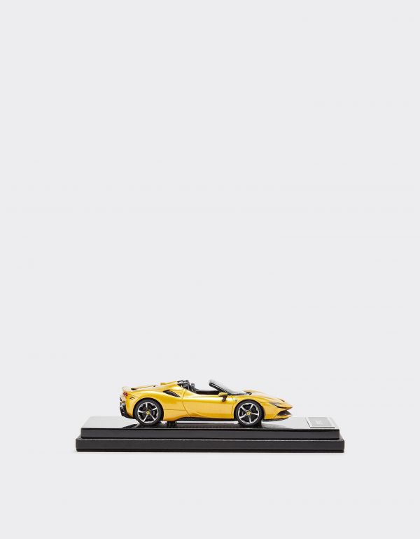  Ferrari Ferrari Sf90 Spider Model In 1:43 Scale -  Cars Yellow Os 