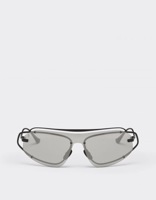  Ferrari Ferrari Sunglasses In Matt Black Titanium With Silver Gradient Mirror Grey Shield -  Ferrari Collection Black Matt Os 