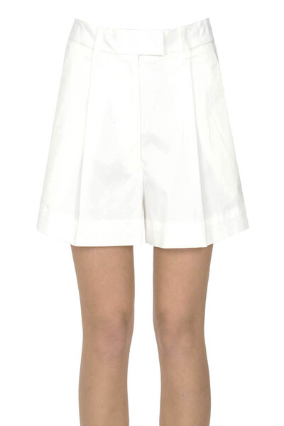  The Latest Cotton Shorts With Darts 