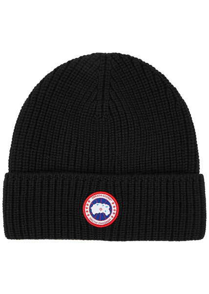  Canada Goose Black Logo Ribbed Wool Beanie 
