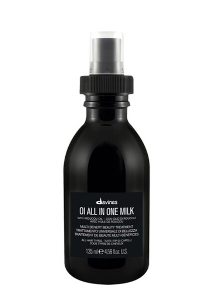  Davines - Oi All In One Hydrating Hair Milk - 135ml - Conditioning Spray - Tames And Detangles - Protects Hair From Uv Rays Aging Heat Damage 
