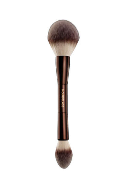  Hourglass Veil Powder Brush 