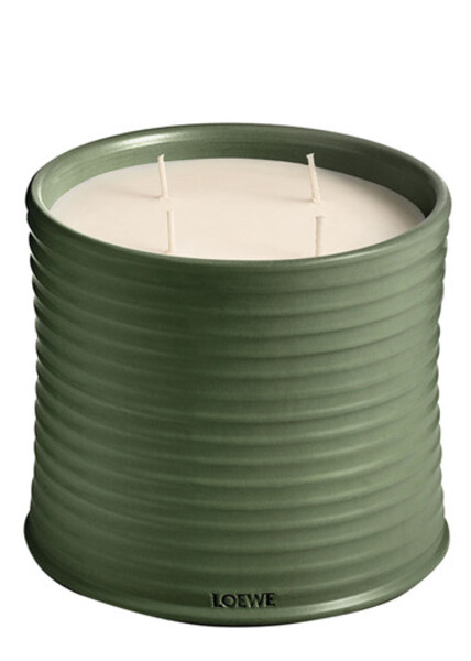  Loewe Marihuana Candle - Large 2120g, Candle, Mid-intensity Fragrance, Herbal Scent, Soothing Aroma Of The Sativa Herb, Woody Notes, Large, 2120g 