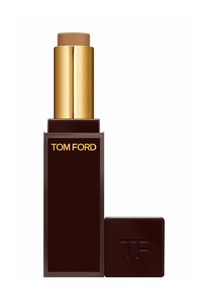  Tom Ford Traceless Soft Matte Concealer Almond 7n0, Lightweight Formula, Silky Smooth 