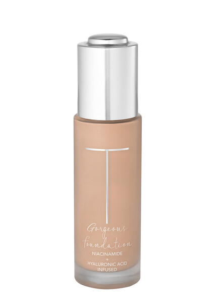  Trish Mcevoy Gorgeous Foundation - 3 