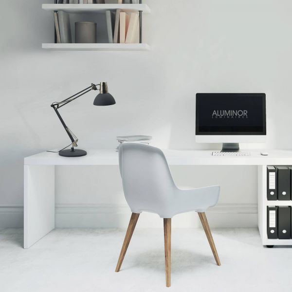  Aluminor Aluminor Calypsa Desk Lamp, Black 