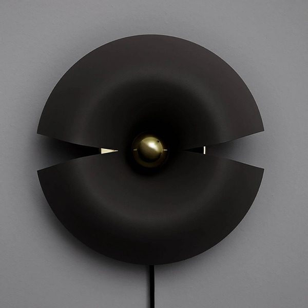  Aytm Aytm Cycnus Wall Light, Black, ø 30 Cm, Plug, Aluminium, E27 