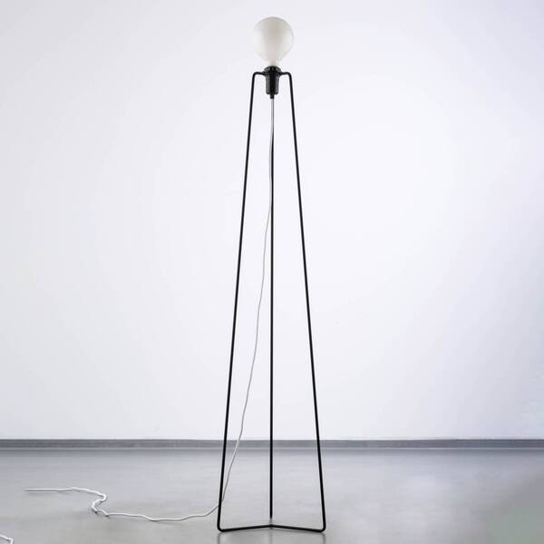  Grupa Grupa Model M3 Led Floor Lamp Black, Cable White 
