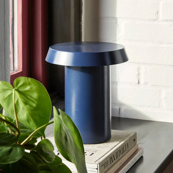  Hübsch Hübsch Led Table Lamp Keen, Dark Blue, Iron 