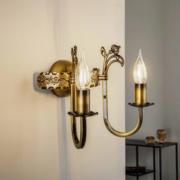  Jupiter Jupiter Castle Wall Light, Light Patina, 2-bulb 