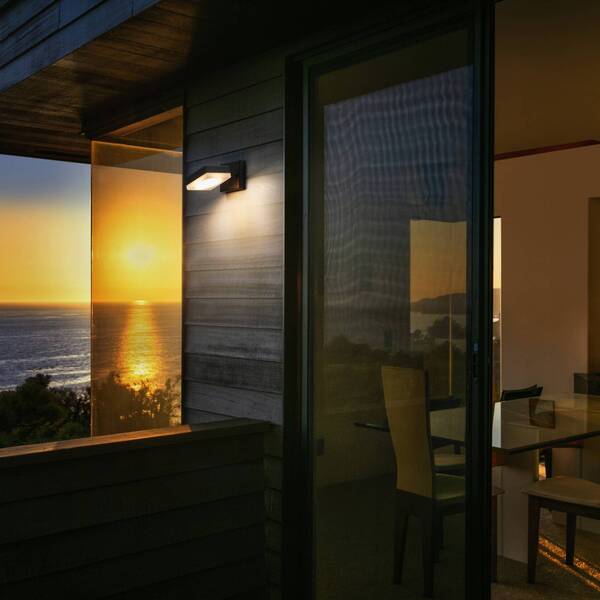  Ledvance Ledvance Endura Classic Spot Square Outdoor Wall Lamp 