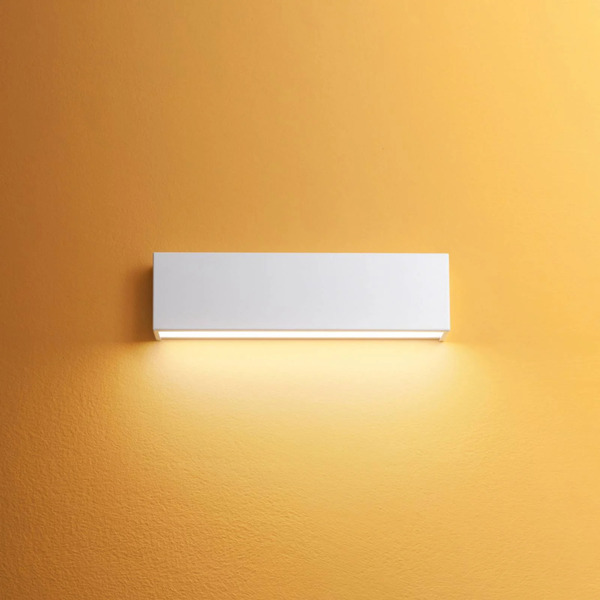  Linea Light Linea Light Led Wall Light Box W2 Bi-emission, W 31.9 Cm, White, 2700 K 