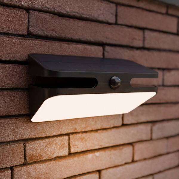  Lutec Lutec Aero Led Solar-powered Outdoor Wall Lamp, Black, 21 Cm, Sensor, Ip54 