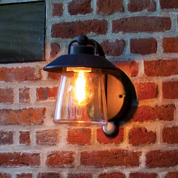  Lutec Lutec Cate Sensor-activated Outdoor Wall Light, Black, 22 Cm, Ip44, E27 