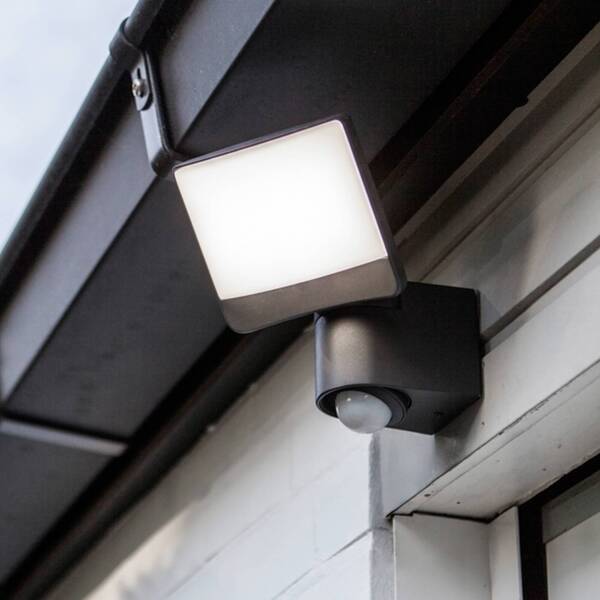  Lutec Lutec Sunshine Led Sensor-activated Outdoor Wall Spotlight, 15 Cm, Dark Grey, Ip44 