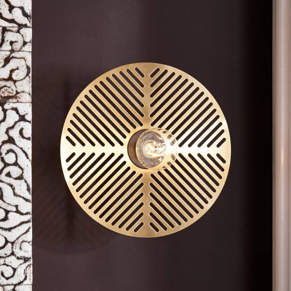 Market Set Market Set Waterlily Wall Lamp, Brass 