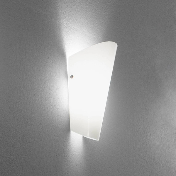  Selène Selène Pleasant Bloom Wall Light In White 