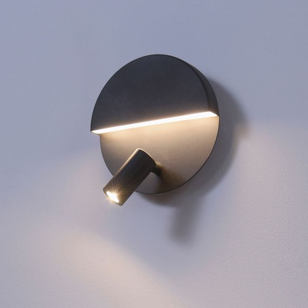  Trio Lighting Trio Lighting Mario Led Wall Light With A Pivotable Spotlight 
