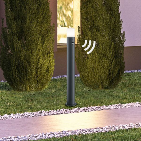  Trio Lighting Trio Lighting Modern Hoosic Path Light With Motion Sensor 