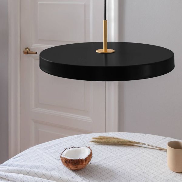 Umage Umage Asteria Medium Hanging Light Brass Black 